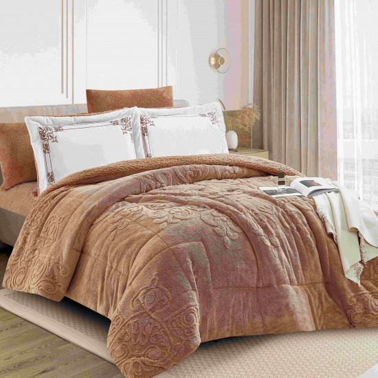 4-Piece Single Winter Comforter Set with Embroidered Pillowcases