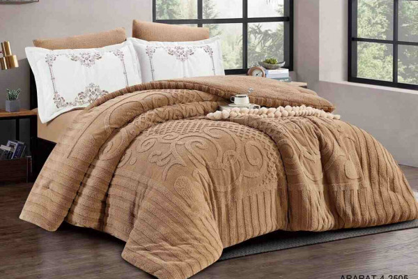 6-Piece Double Winter Comforter Set with Embroidered Pillowcases - Winter Collection