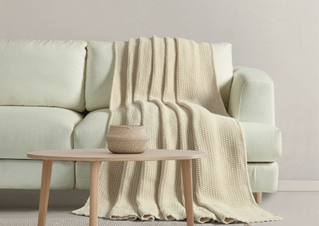 Decorative Blanket 160 × 220 cm – Warm, Lightweight & Durable
