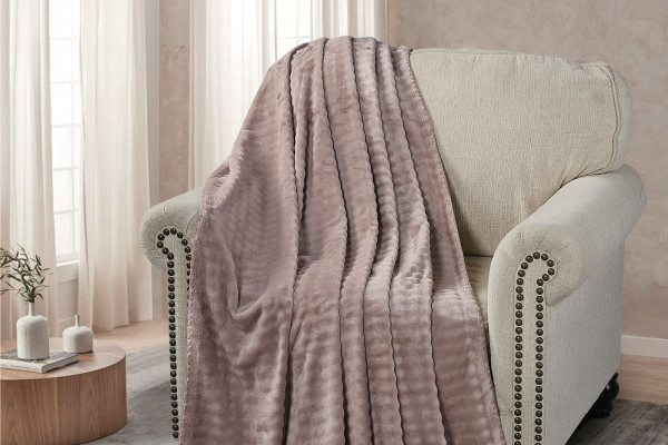 Decorative Blanket 160 × 220 cm – Warm, Lightweight & Durable