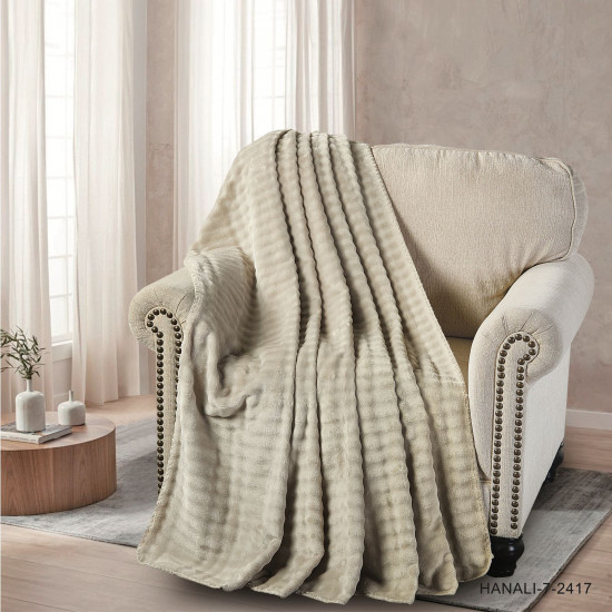 Decorative Blanket 220 × 240 cm – Warm, Lightweight & Durable Decorative Blanket 220 × 240 cm – Warm, Lightweight & Durable