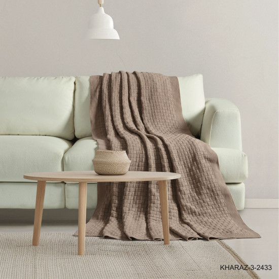 Decorative Blanket 220 × 240 cm – Warm, Lightweight & Durable Decorative Blanket 220 × 240 cm – Warm, Lightweight & Durable