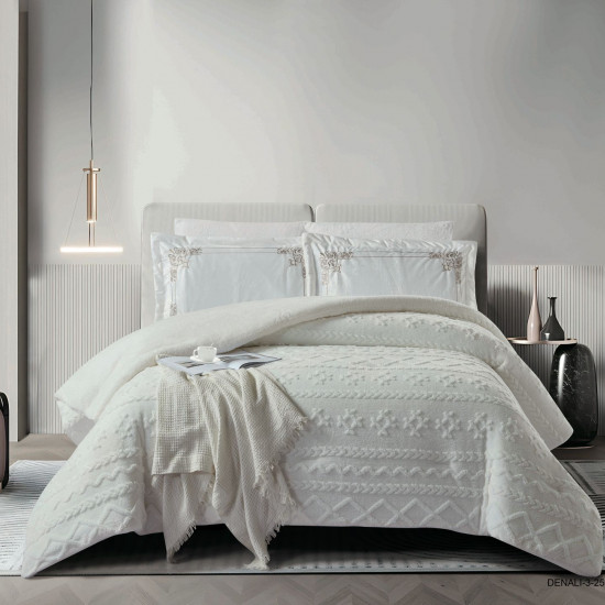 4-Piece Single Winter Comforter Set with Embroidered Pillowcases - Winter Collection