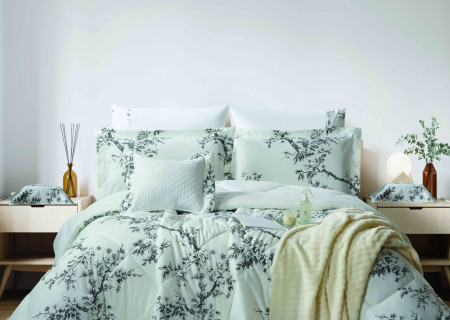 SUPERKING SIZE COMFORTER 9PCS SET WITH HARD BOX PACKING