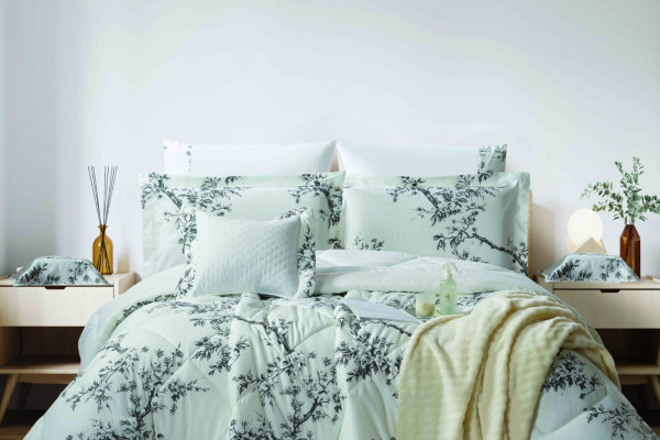SUPERKING SIZE COMFORTER 9PCS SET WITH HARD BOX PACKING