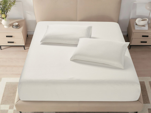 Microfiber Fitted Sheet – King (200×200 + 40 cm) – 3-Piece Set