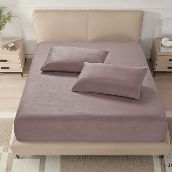 Microfiber Fitted Sheet – King (200×200 + 40 cm) – 3-Piece Set Microfiber Fitted Sheet – King (200×200 + 40 cm) – 3-Piece Set