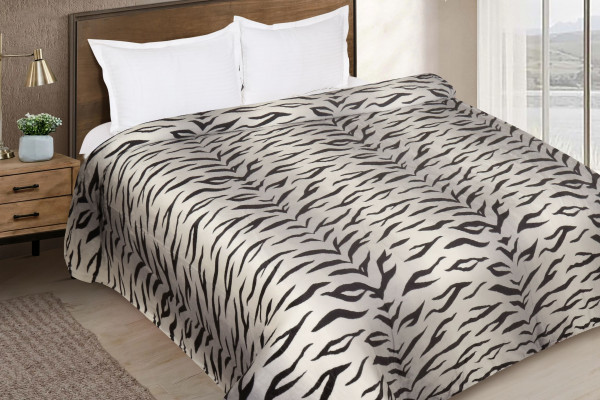 Zebra Printed Soft & Cozy Flannel Fleece Blanket Double Size (200 * 220)