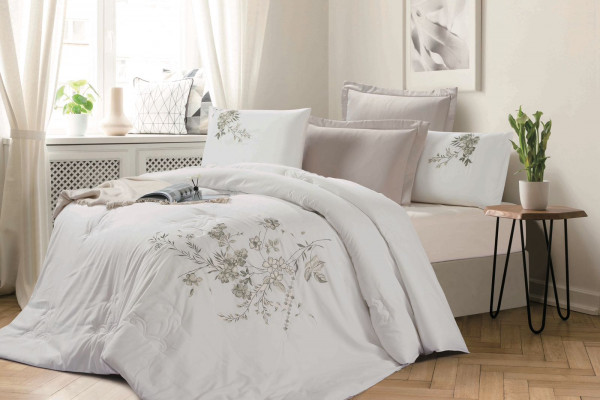 6-Piece Comforter Set – 230 × 250 CM