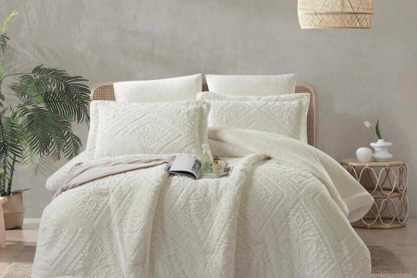 6-Piece Super King Size Double Comforter Set - Winter Collection