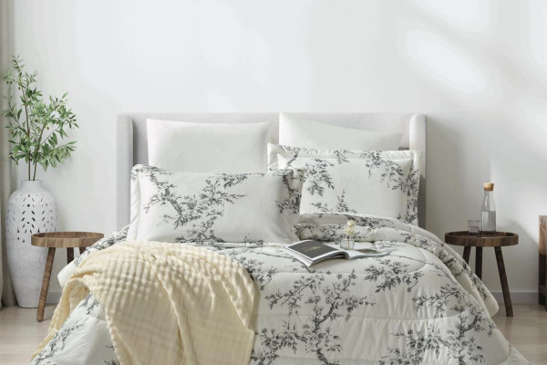 6-Piece Double Super King Size Comforter Set