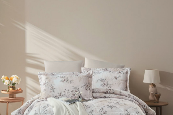 6-Piece Double Super King Size Comforter Set