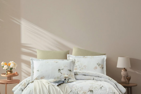6-Piece Double Super King Size Comforter Set