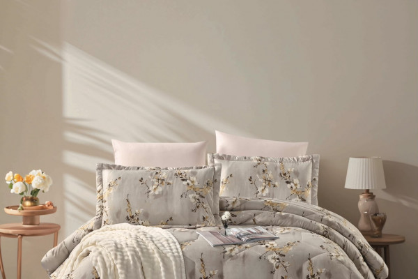 6-Piece Double Super King Size Comforter Set