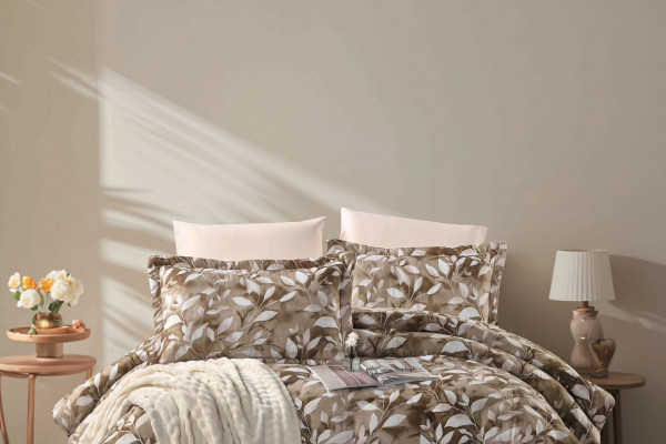 6-Piece Double Super King Size Comforter Set