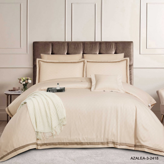 Luxury 7-Piece Bedding Set with Silk-Fill Comforter
