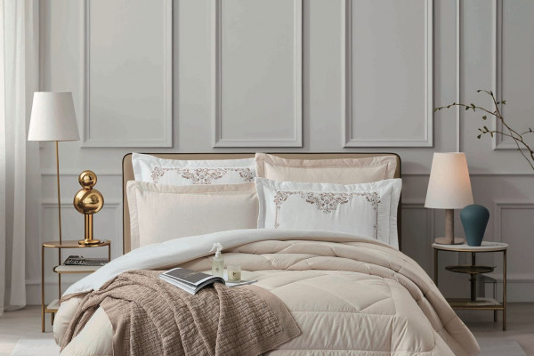 6PCS  Comforter Set with 2 Pillowcases Embroidered