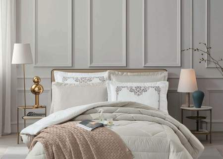 6PCS  Comforter Set with 2 Pillowcases Embroidered