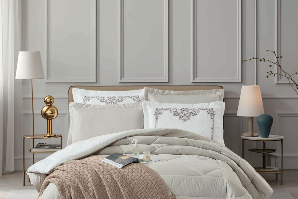 6PCS  Comforter Set with 2 Pillowcases Embroidered