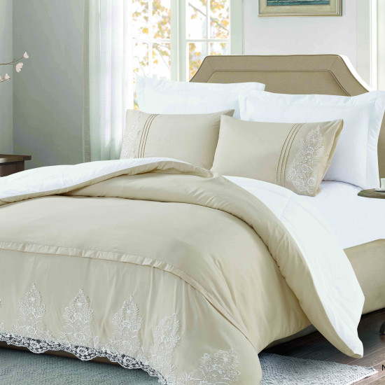 6-Piece Super King Comforter Set with Lace Detail