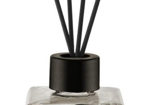 Spice Harmony Reed Diffuser (100 mL)