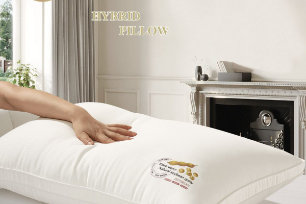 Natural Soybean Soft Pillow – Off-White Silky Finish, Warm & Hypoallergenic Comfort (50 × 75 cm)