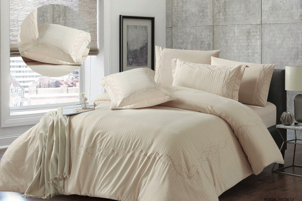 Elegant 6-Piece Bedding Set – Comforter, Fitted Sheet & Pillowcases (230x250 cm)