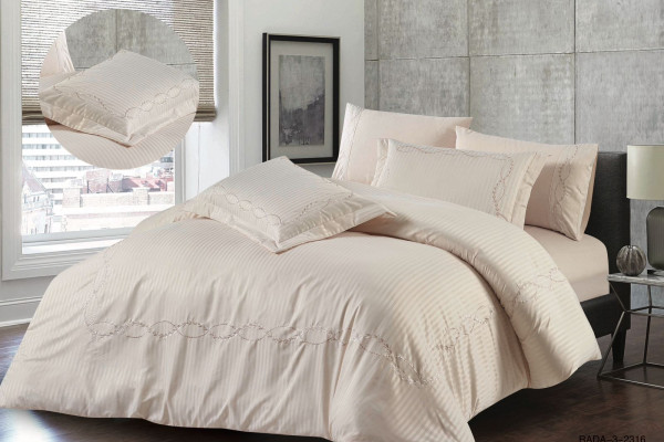 Elegant 6-Piece Bedding Set – Comforter, Fitted Sheet & Pillowcases (230x250 cm)