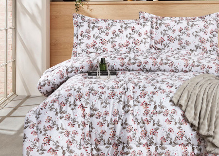 Queen Size 4PCS Bedding Set – Comforter, Fitted Sheet & Pillowcases