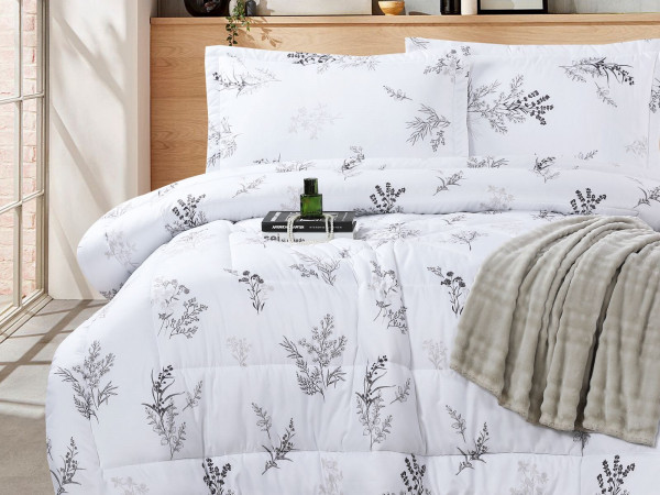 Queen Size 4PCS Bedding Set – Comforter, Fitted Sheet & Pillowcases