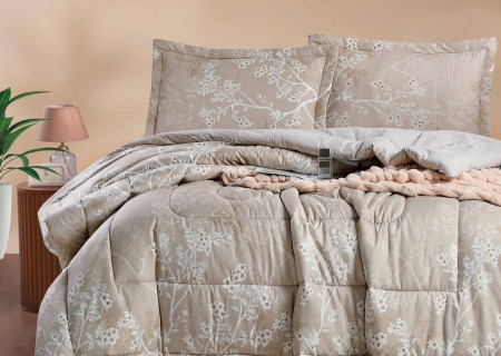 Queen Size 4PCS Bedding Set – Comforter, Fitted Sheet & Pillowcases