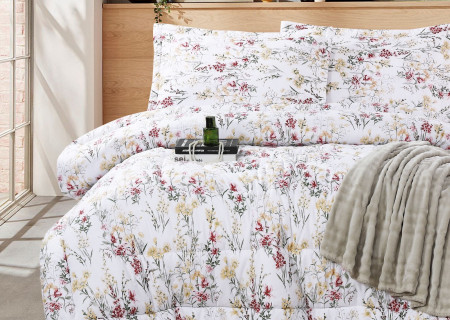 Queen Size 4PCS Bedding Set – Comforter, Fitted Sheet & Pillowcases