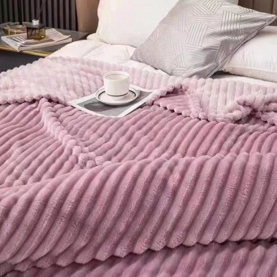 Soft & Elegant Single Size Flannel Blanket  160X240 cm