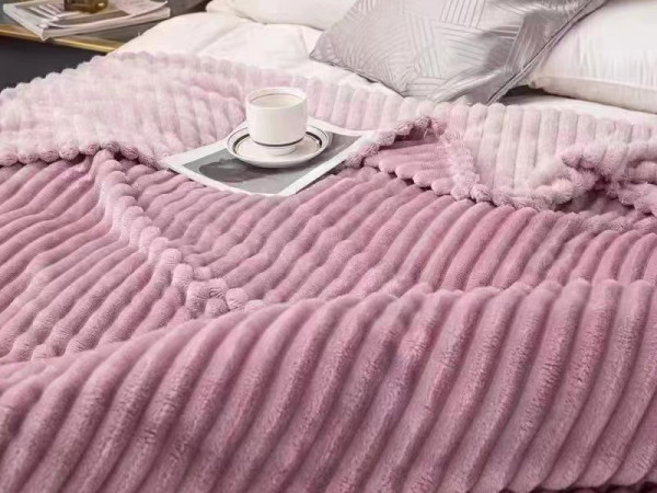 Soft & Elegant Single Size Flannel Blanket  160X240 cm