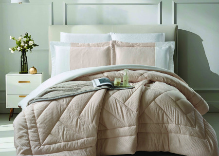 6-Piece Double Super King Size Comforter Set 6-Piece Double Super King Size Comforter Set