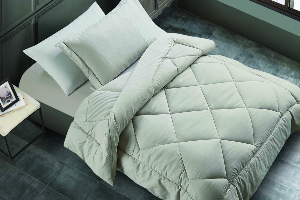 4-Piece Single Size Comforter Set