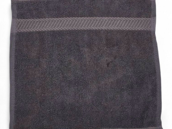100% Cotton Face Towel – 30 x 30 cm