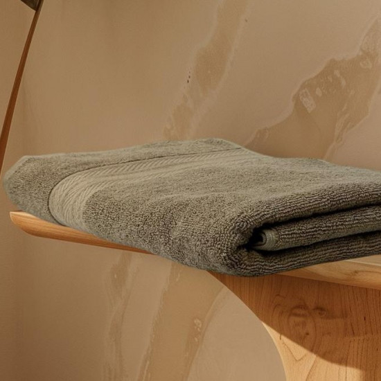 Elite Home Bath Towel  (72 cm X 145 cm)