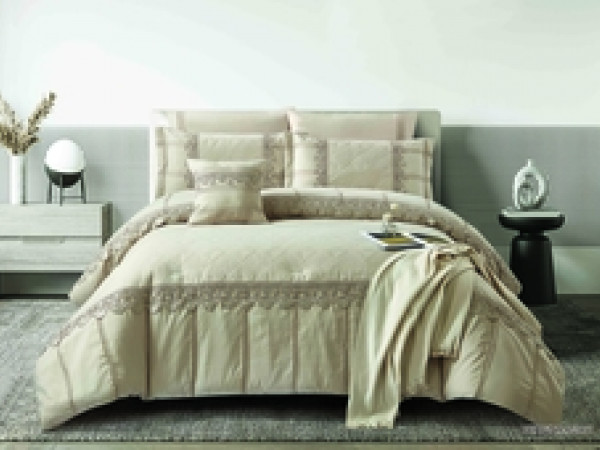 Premium 7-Piece Luxury Wedding Comforter Bedding Set